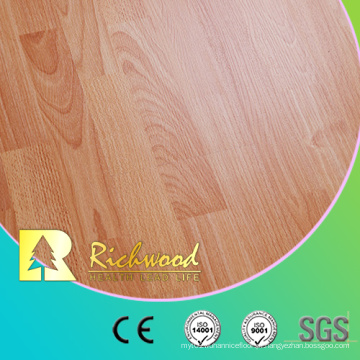 O vinil 8.3mm E1 AC3 gravou o revestimento de madeira de madeira laminado Parquet da noz